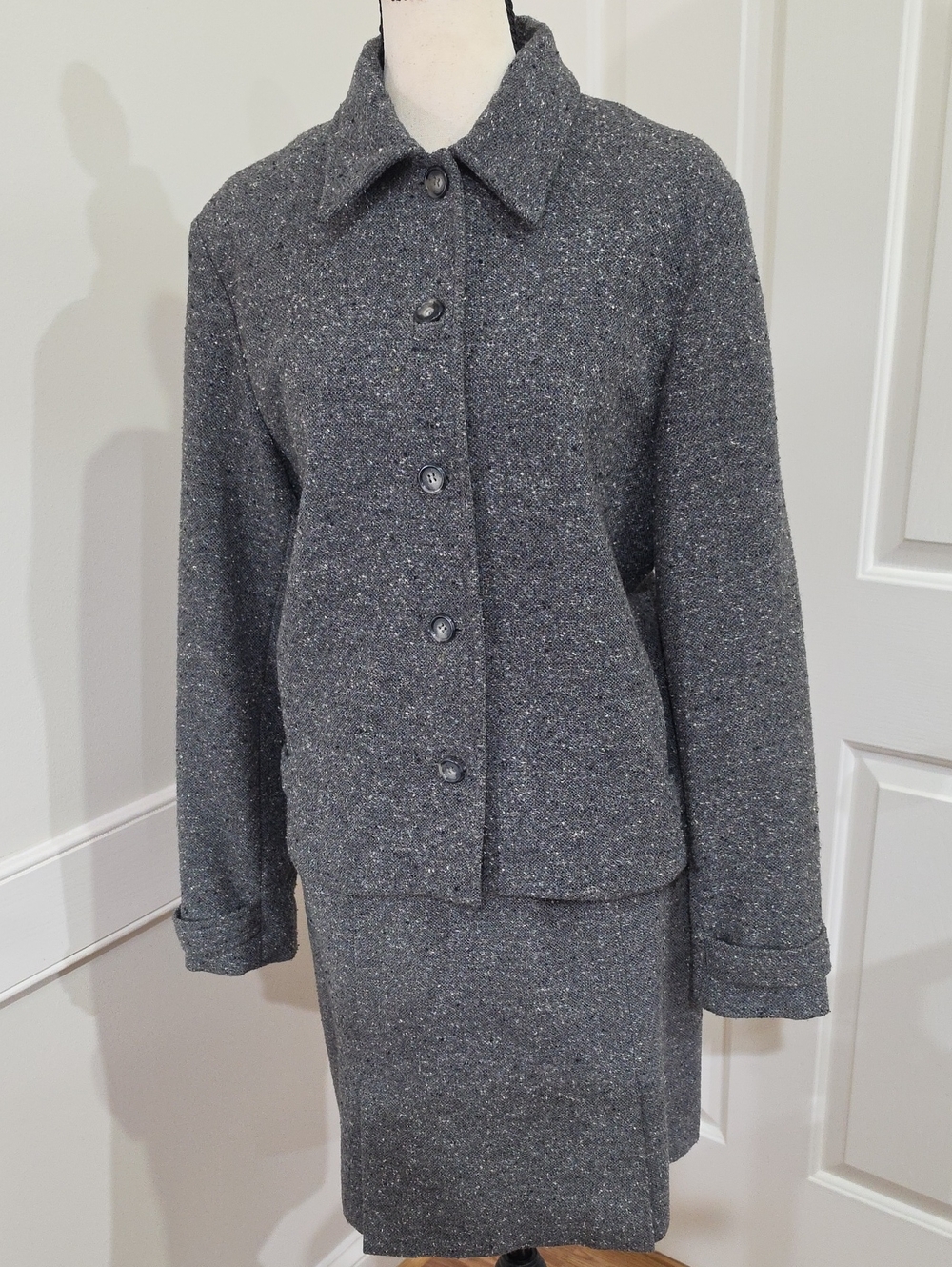 VTG J. Jill Gray Tweed Speckled Wool Pleated Skirt Suit Set Blazer Sz 8